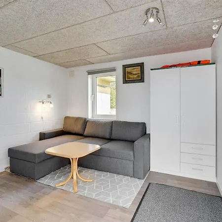Dagne - 400m To The Fjord By Interhome